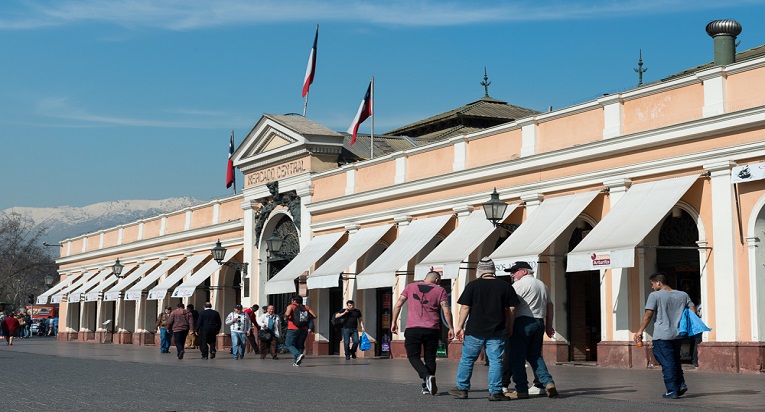 El Mercado de Santiago es un imperdibles de los rincones de Santiago. 
