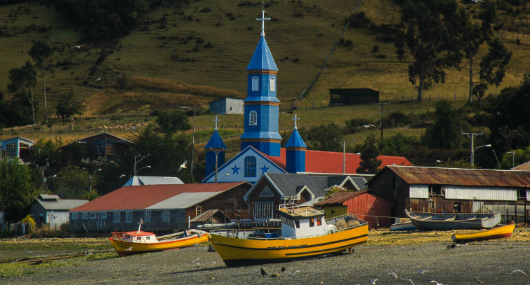 4 días en Chiloé para visitar la iglesia de Tenaum