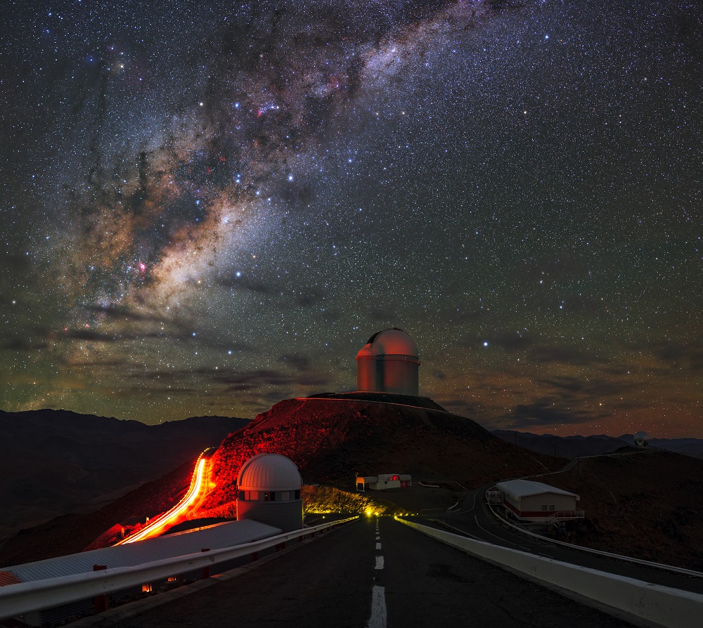 Camino a la Via Lactea en el Observatorio La Silla
